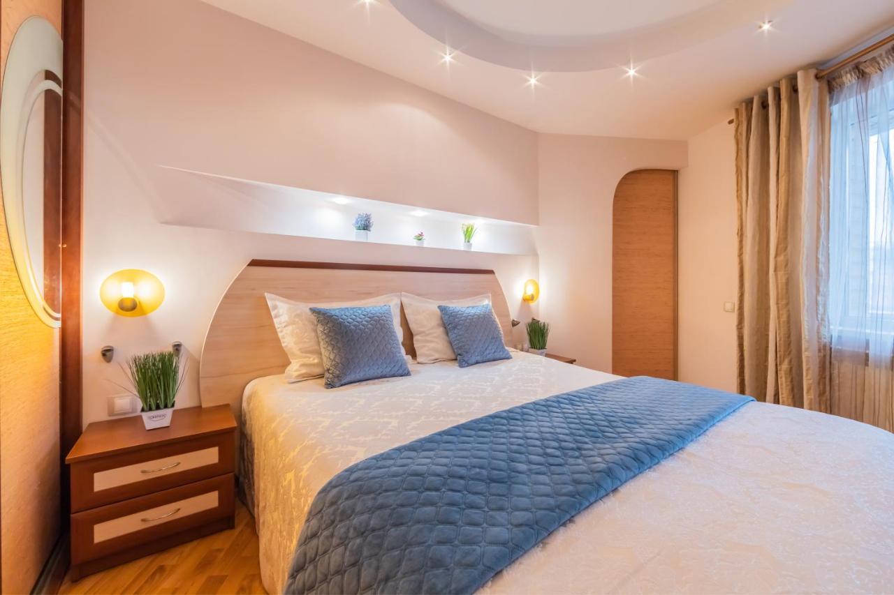 затишна біля метро олімпійська Apartment *